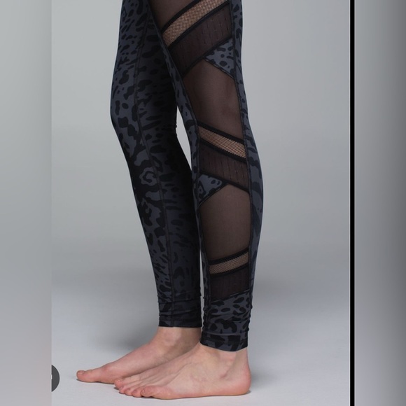 Lululemon Just Breathe Pant in Animal Swirl Deep Coal Light / Black - Picture 2 of 9